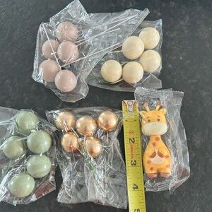 New cake decor Giraffe Figurine with ballon balls birthday baby shower